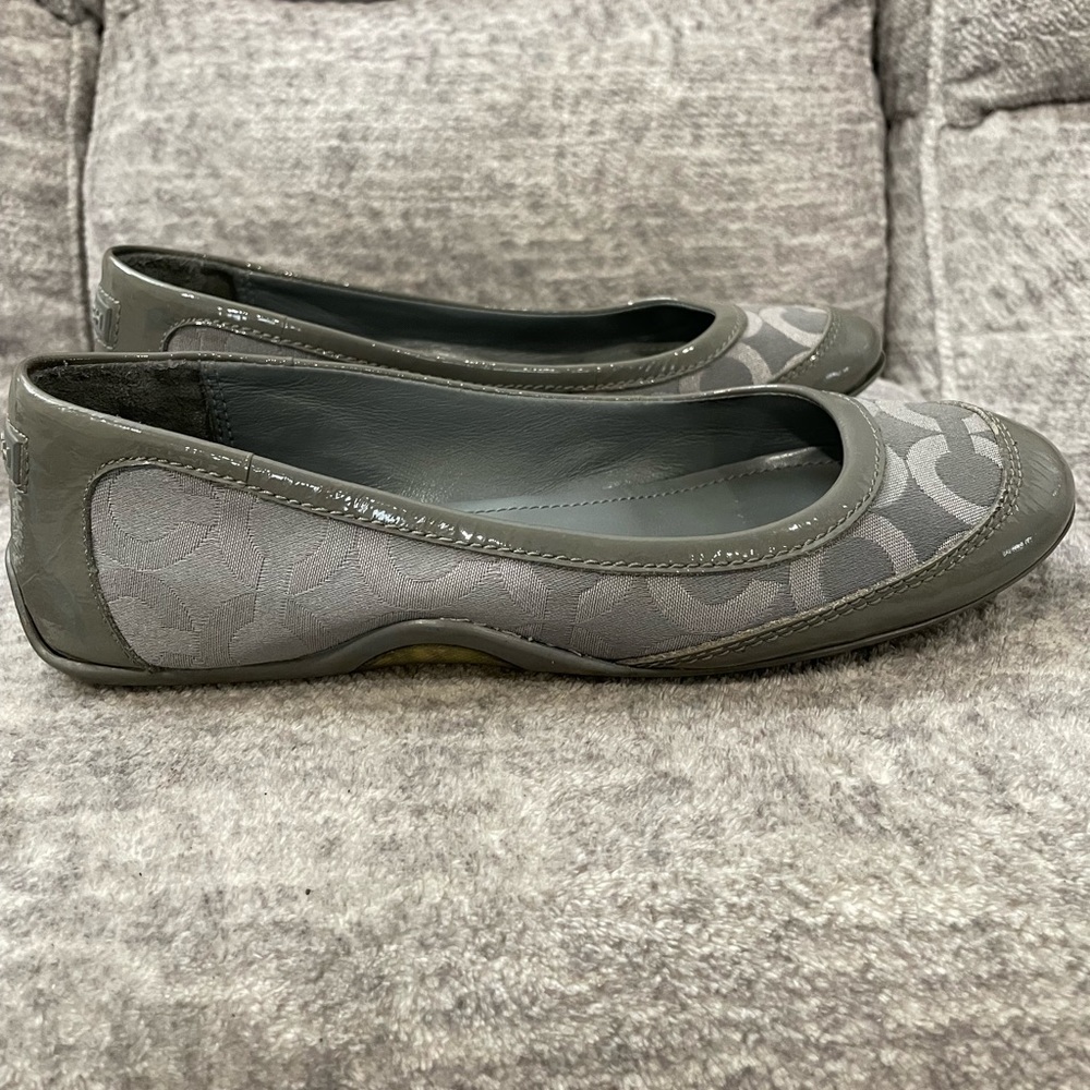 Coach Grey Patent Leather Monogrammed Flats for Women, Size 6 1/2